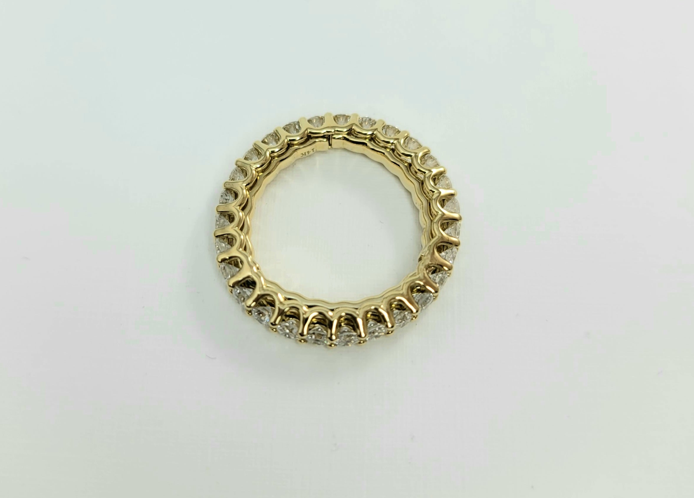 18K YELLOW GOLD ETERNITY RING